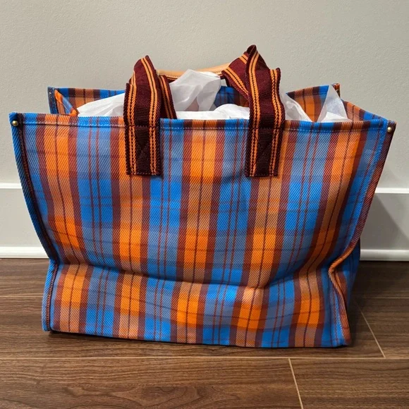 TORY BURCH Ella Mesh Market Tote Bag - Picture 7 of 8